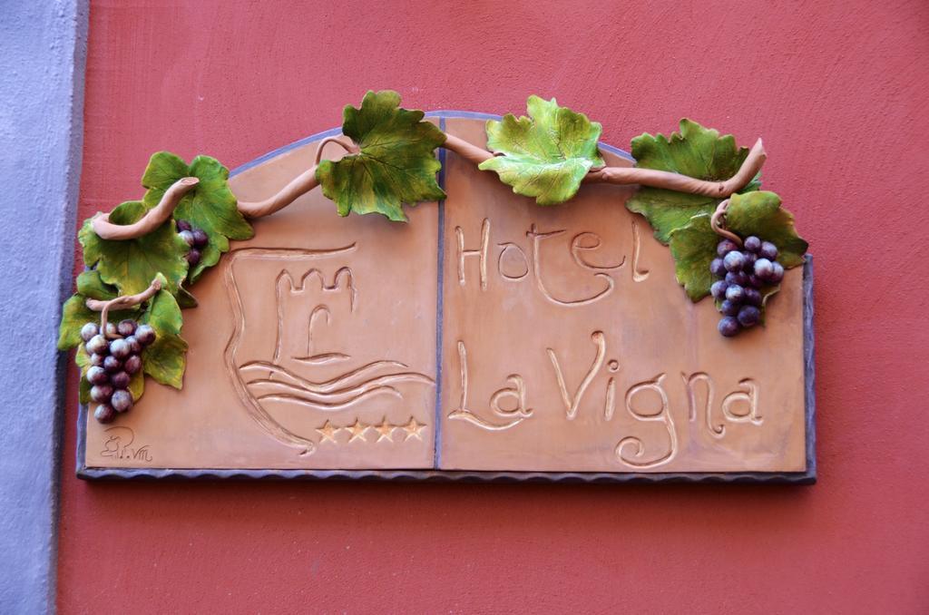 Albergo 'La Vigna' Procida Ngoại thất bức ảnh